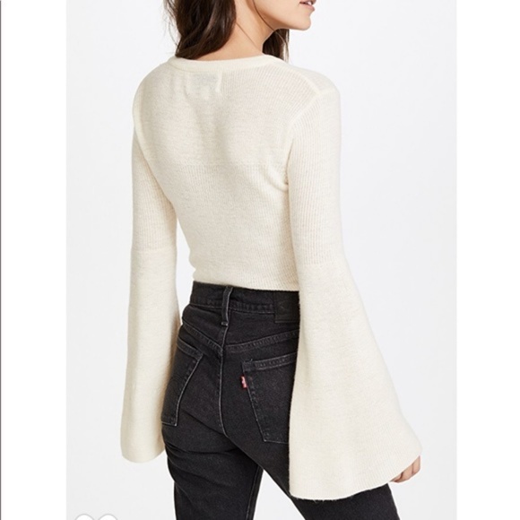 SOLD X J.O.A// bell sleeved sweater - Picture 4 of 8